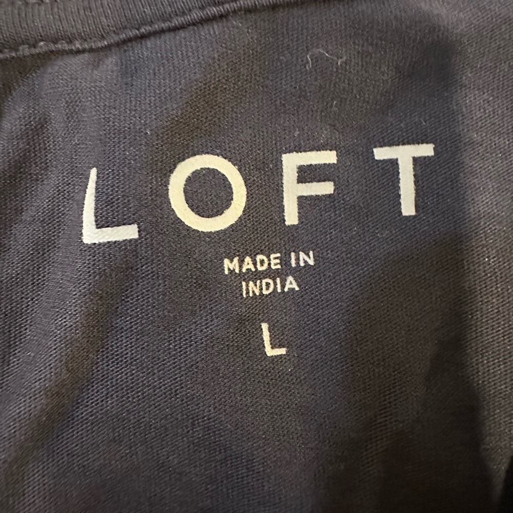 Loft Navy Knit Cuffed Short Sleeve Knit Shirt Size Large - Picture 3 of 5